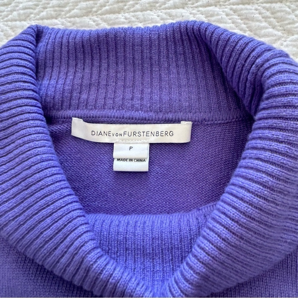 Diane Von Furstenberg High Neck Wool/Cashmere Lavender Tunic Sweater Size XS - Picture 7 of 14